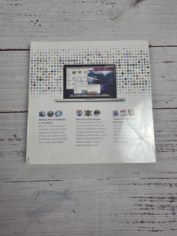 Mac OS X V10.6 Snow Leopard Disc Apple MC223Z/A Brand New Sealed gallery