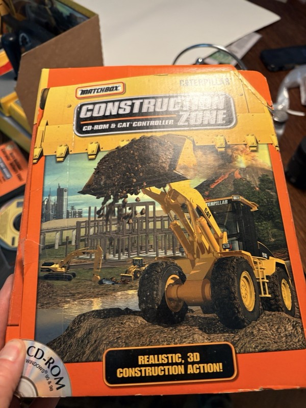 Matchbox Caterpillar Construction Zone CAT Controller CD-ROM Game w/Box 1999 gallery
