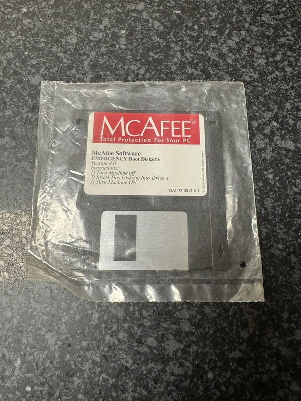 NEW – McAfee Emergency Boot Diskette Version 4.0 Software – Free Shipping – 3.5″