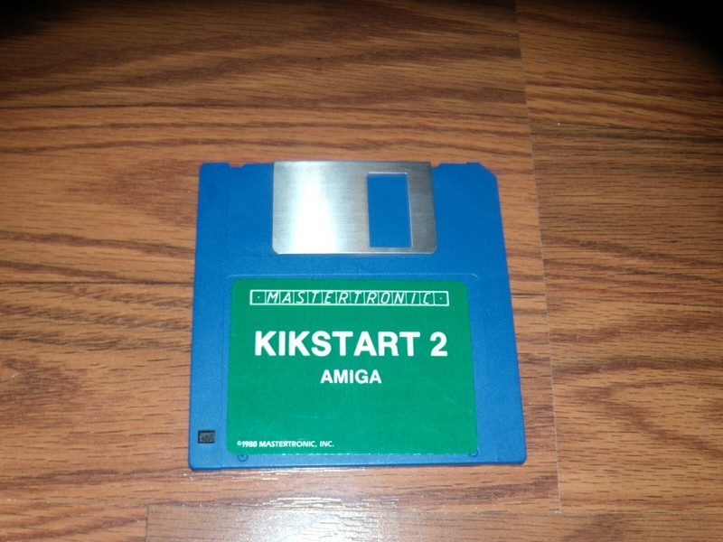 Kikstart 2 Commodore Amiga on 3.5″ disk