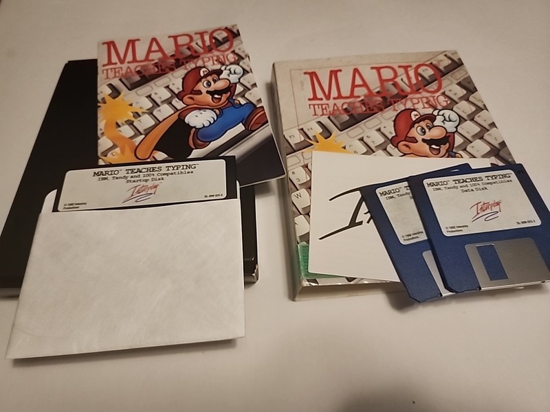 Mario Teaches Typing 3.5” & 5.25” Computer Disks IBM/Tandy/DOS 3.1