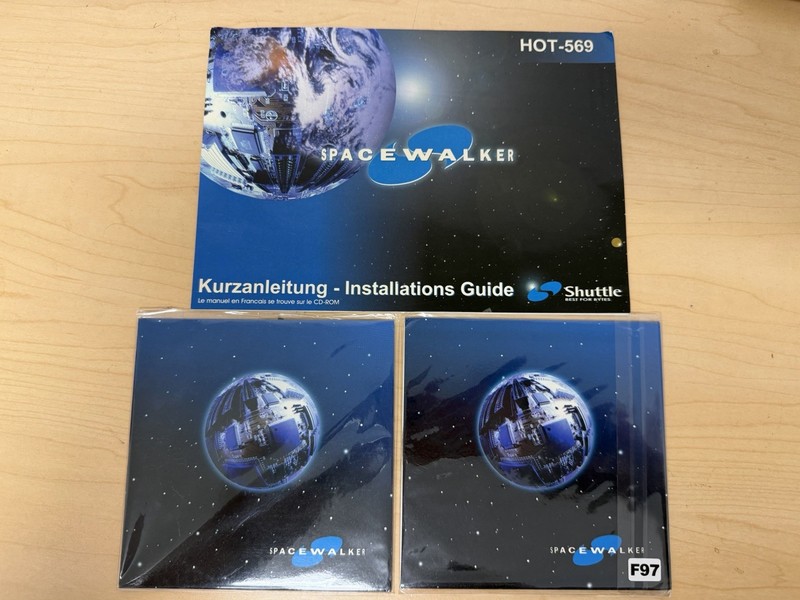 Shuttle SpaceWalker HOT-569 Companion Materials