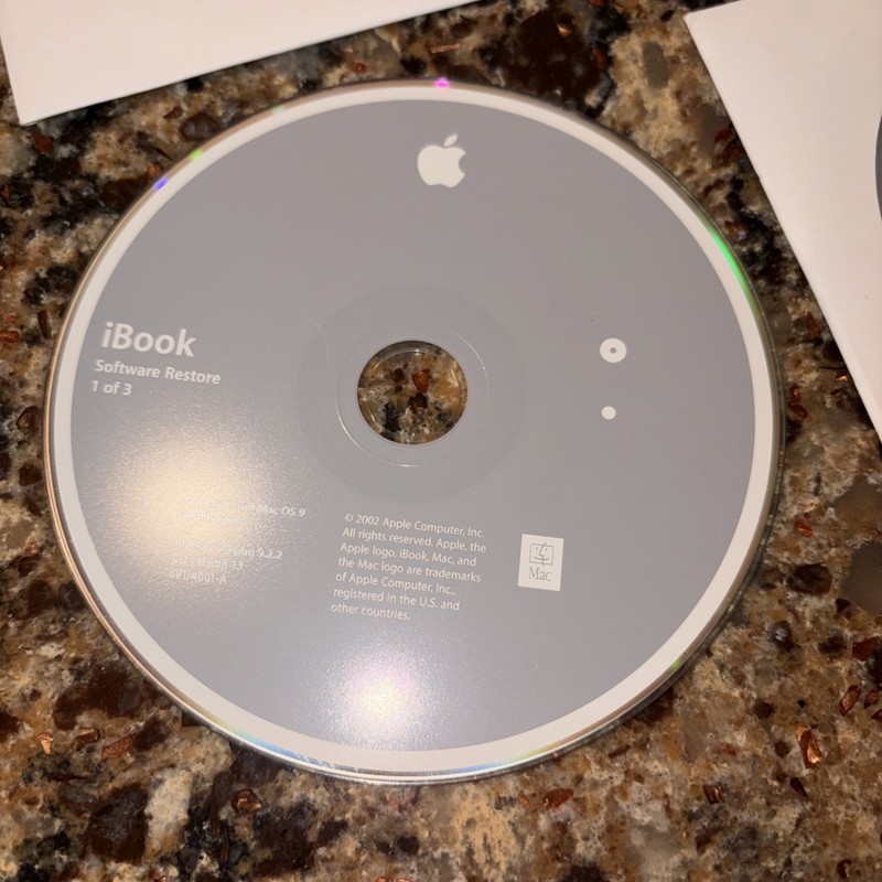 Apple CD LOT PowerBook, Mac Pro, iMac (14 Discs) Vintage Software gallery