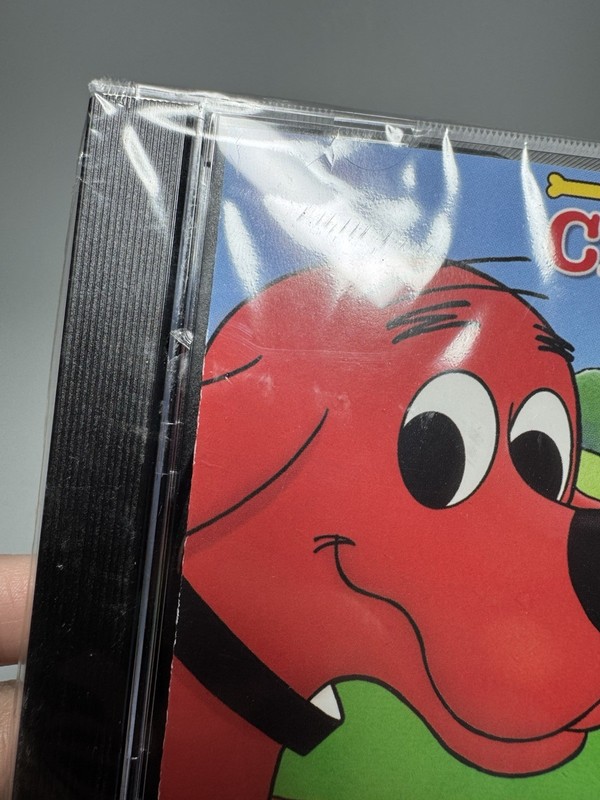 Scholastic - Clifford the Big Red Dog Reading Y2K - PC Mac CD-ROM Game - SEALED gallery