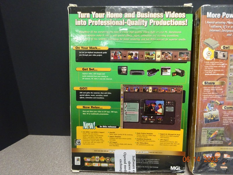 MGI PhotoSuite 3 III Platinum Pc 95/98 & VideoWave III Version 3.5, FACTORY SEAL gallery