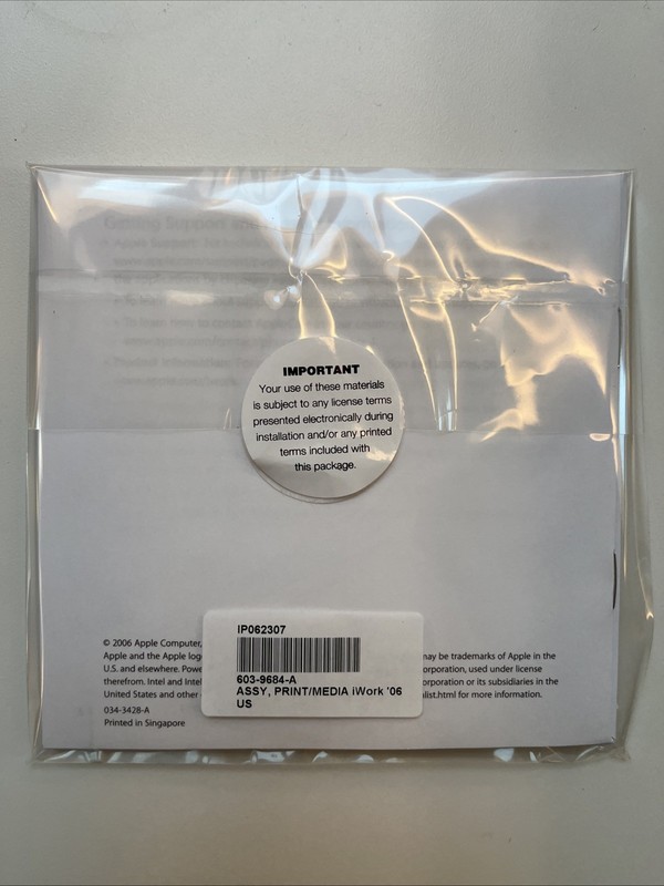 Apple iWork ‘06 (V 2.0.1) Install DVD for Macintosh OSX gallery
