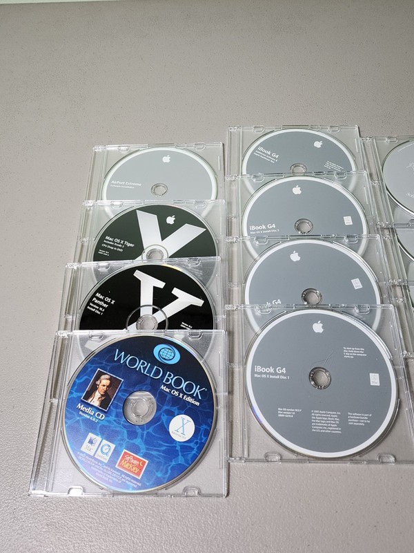 Apple Software CD Software Lot of 16 CDs - OS X Panther, ibook G4, ibook, iTrip gallery
