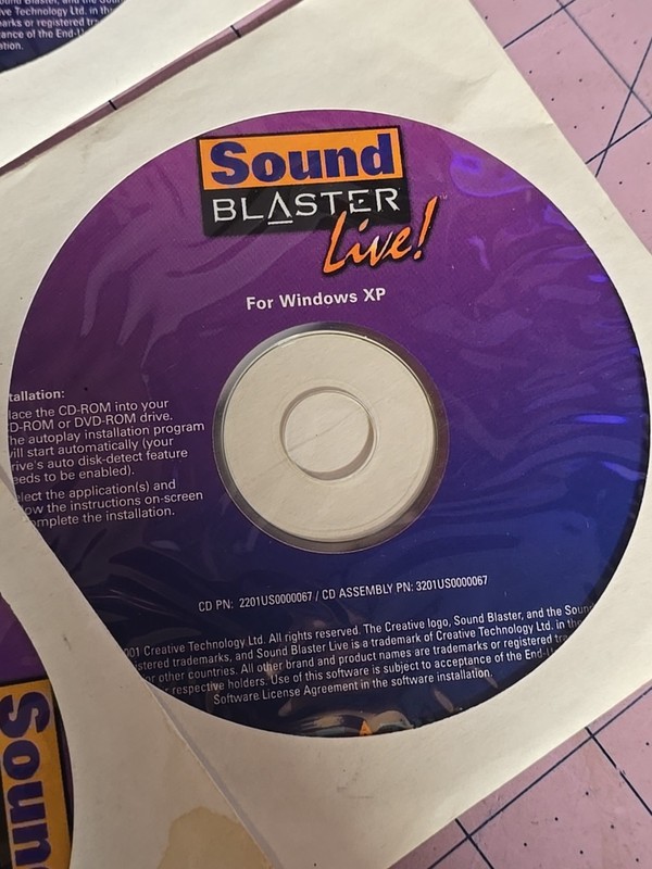 Lot of 6 vintage Creative Sound blaster LIVE CD-ROMS Install CDs for Windows gallery