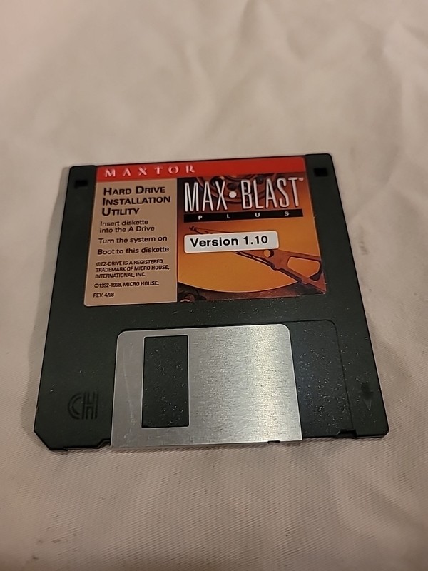 Maxtor Max Blast Plus Hard Drive Installation Software 1.10 3.5″ Floppy