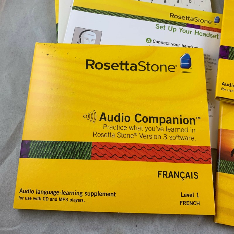 ROSETTA STONE LEVELS 1-2 FRANCAIS / FRENCH 5 CD & USB HEADPHONES BOX SET USED gallery
