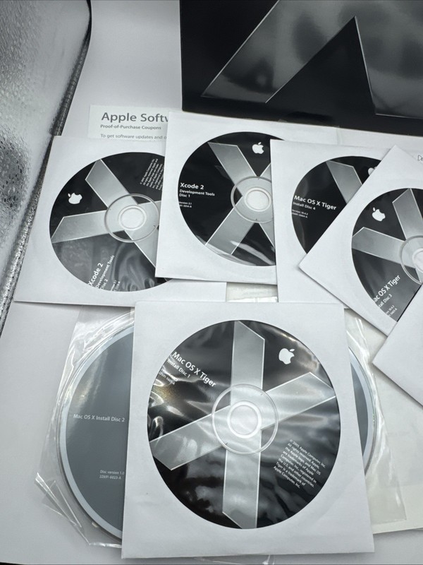 Boxed Apple Mac OS X 10.4.3 Tiger MA190Z/A Big Box Complete gallery