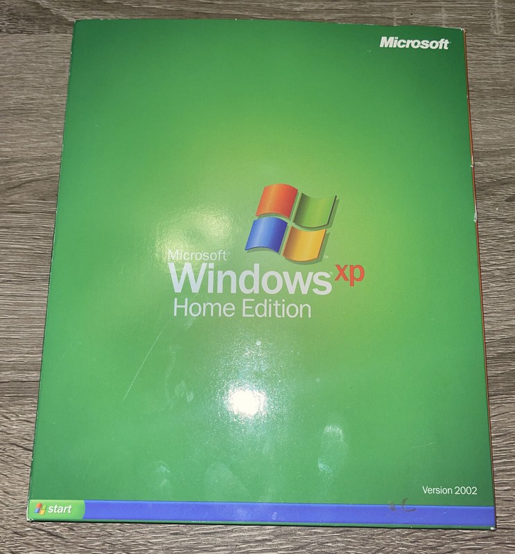 Microsoft Windows XP Home Edition Upgrade CD 2002