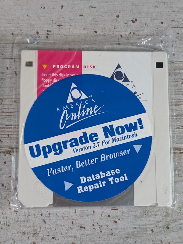 Lot of VTG AOL America Online 3.5" Floppy Mac 2.7 Win 2.0 3.0- Some SEALED 90s gallery