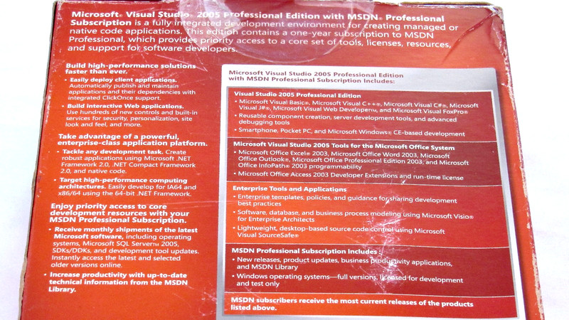 Microsoft Visual Studio 2005 Professional Edition MSDN - Sub Renewal + POSTERS gallery