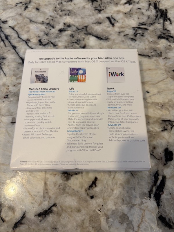 Apple Mac Box Set Mac OS Snow Leopard, IWork, ILife gallery