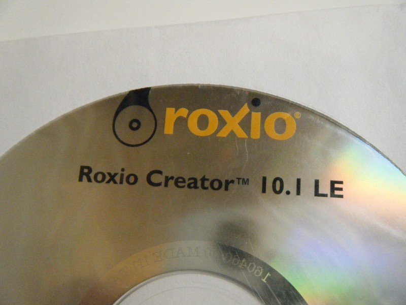 New Roxio Creator 10.1 LE CD. Software for video editing on older systems gallery