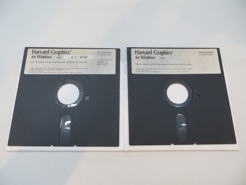 5.25″ Floppy Disk HARVARD GRAPHICS For Windows Version 1.01 Drivers Disc 1 & 2