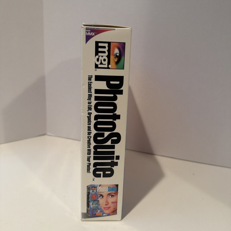 Vintage MGI PhotoSuite Software Version 8.0 for Windows 3.1 3.11 95 NT-3.51/4.0 gallery