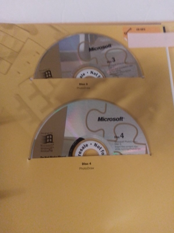Microsoft Direct Access Training Kit Featuring MS Office 2000 Premium Edition gallery