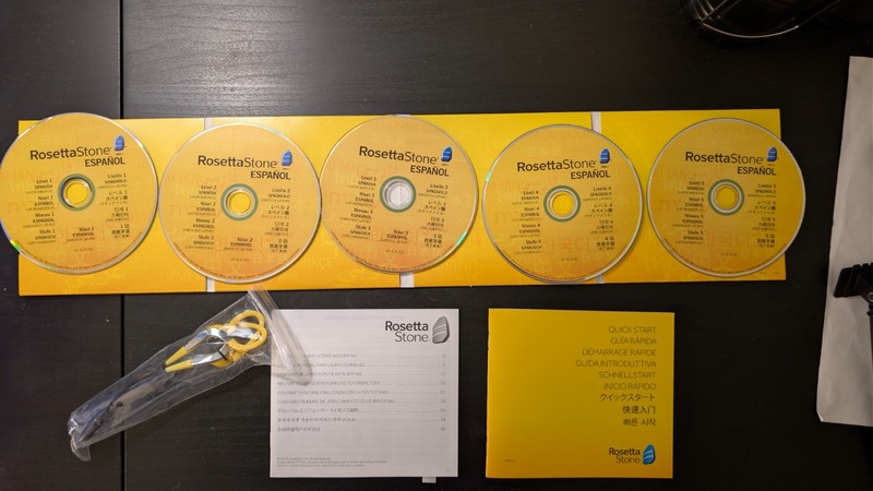 Rosetta Stone Version 4 Language Course w/ USB Microphone – Spanish V4 gallery