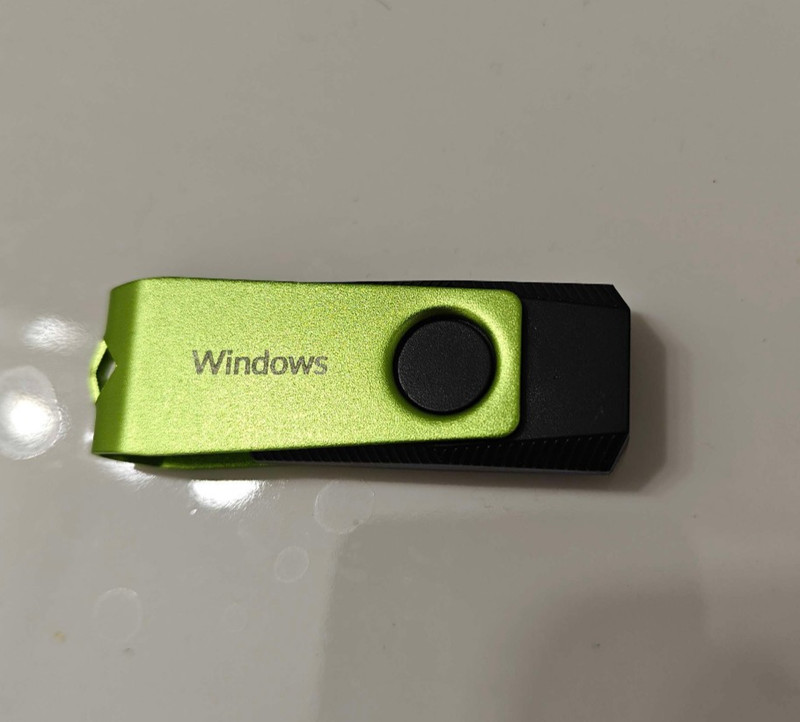 Windows 10 IoT Enterprise LTSC 2021 Valid Microsoft Key - Single USB Device gallery