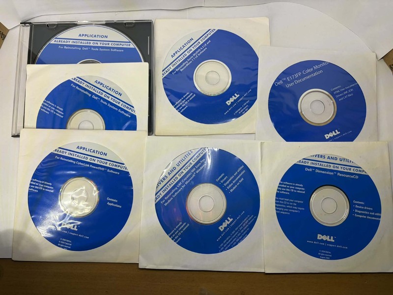 Dell Operating System Reinstallation CD Lot Microsoft, Windows, XP (Lot of 8) gallery