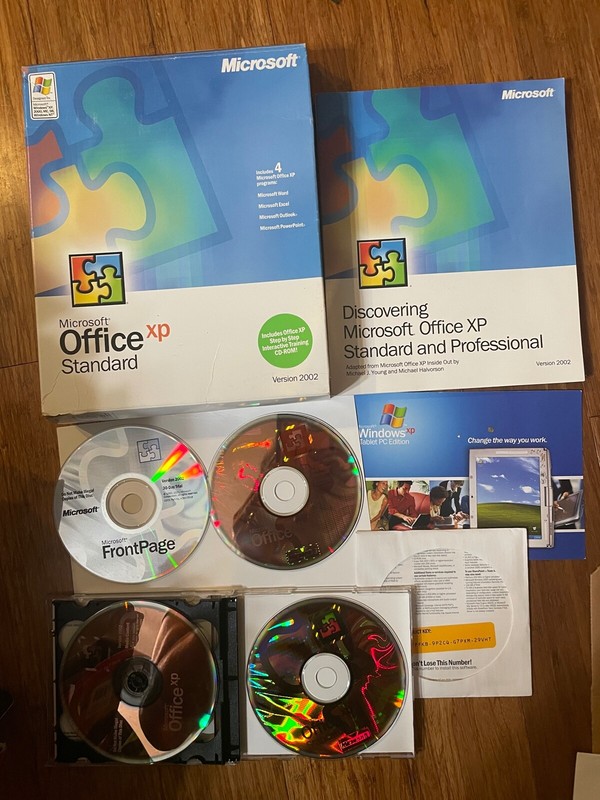 Microsoft Windows XP Standard Version 2002 X08-02812/