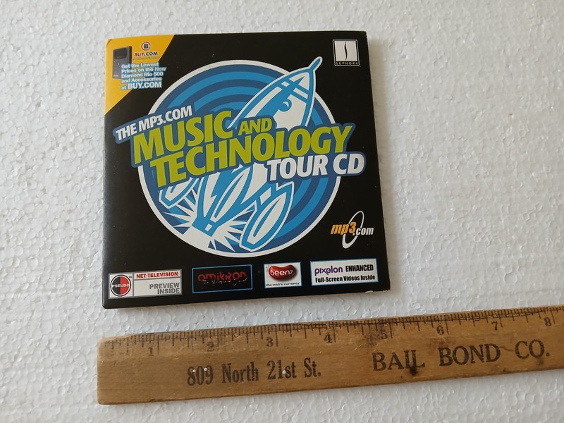 The MP3.com Music and Technology Tour CD 1999 Promo Sampler PC Computer Disc NEW