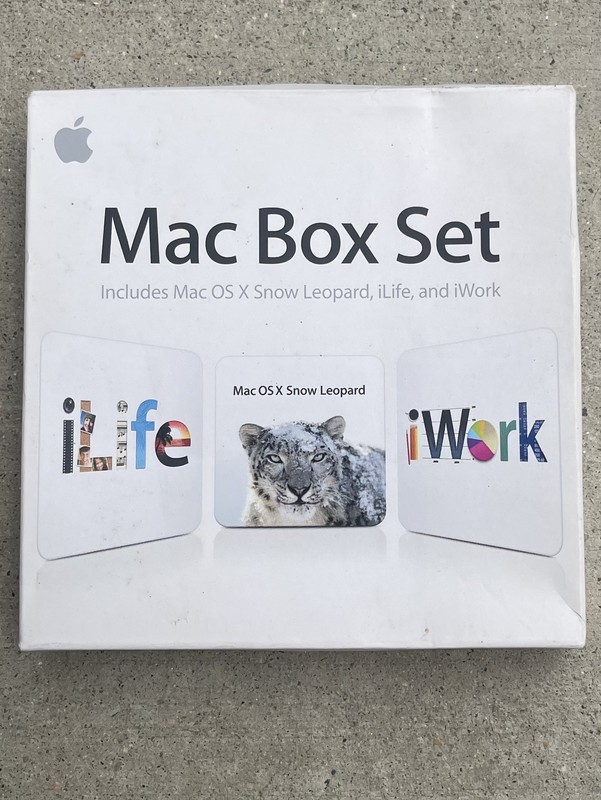 Apple Mac Box Set Includes Mac OS X Snow Leopard iLife 09 iWork 09 MC209Z/A 