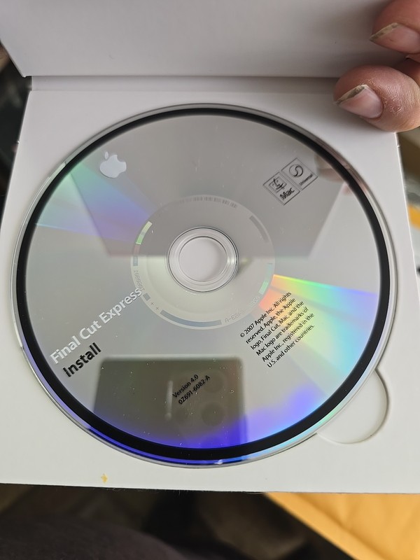 Apple Software Final Cut Express 4 Retail Version MB278Z/A with Original Box gallery