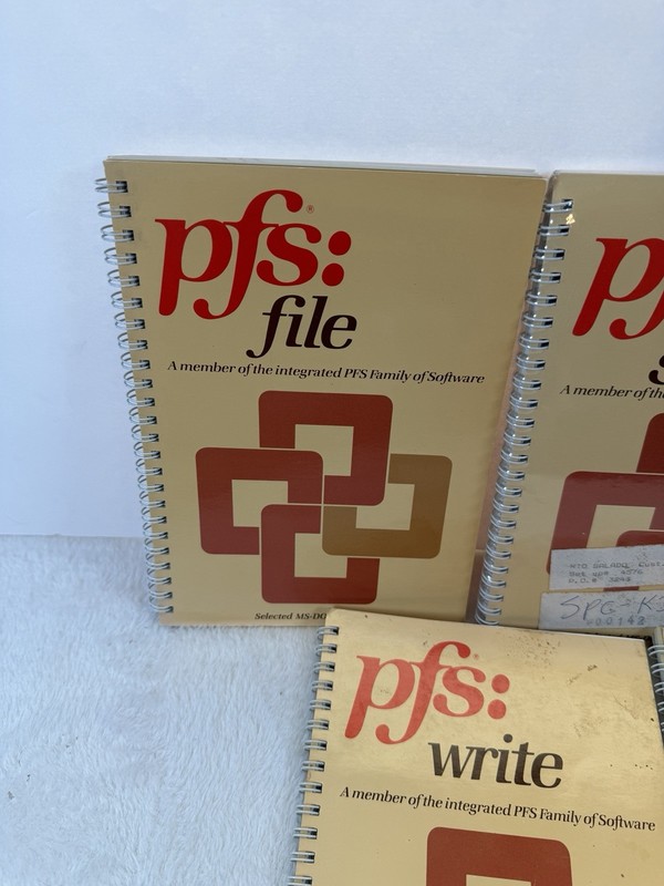 Lot Of 5 (1984) Software & Manuals - 3 with Software, 2 Manuals Only gallery