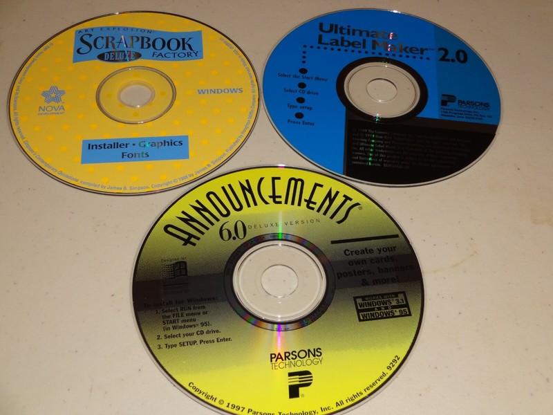 PC CD-Rom Lot of 3 Scrapbook, Label Maker, Announcements WIN95 See Pictures