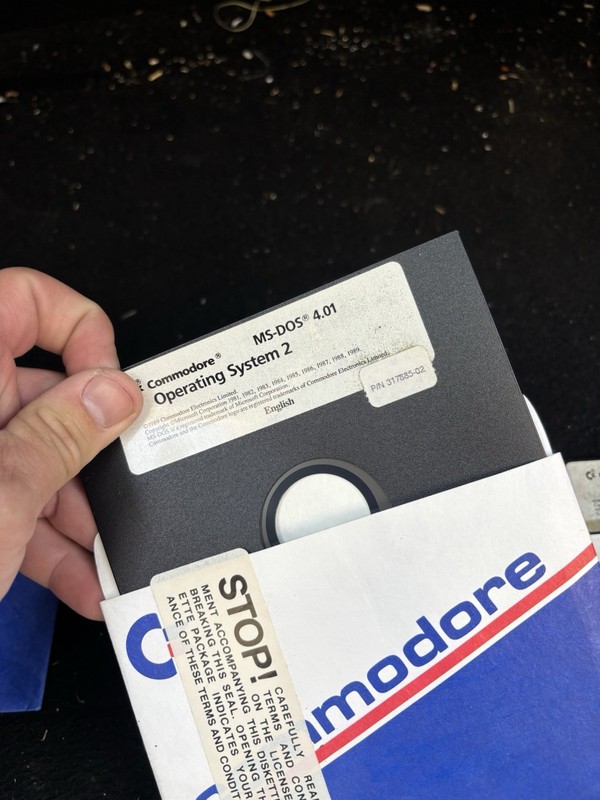 Commodore Amiga MS-DOS 4.01 Operating System 1-3 Shell 1.01 Install Select Disks gallery