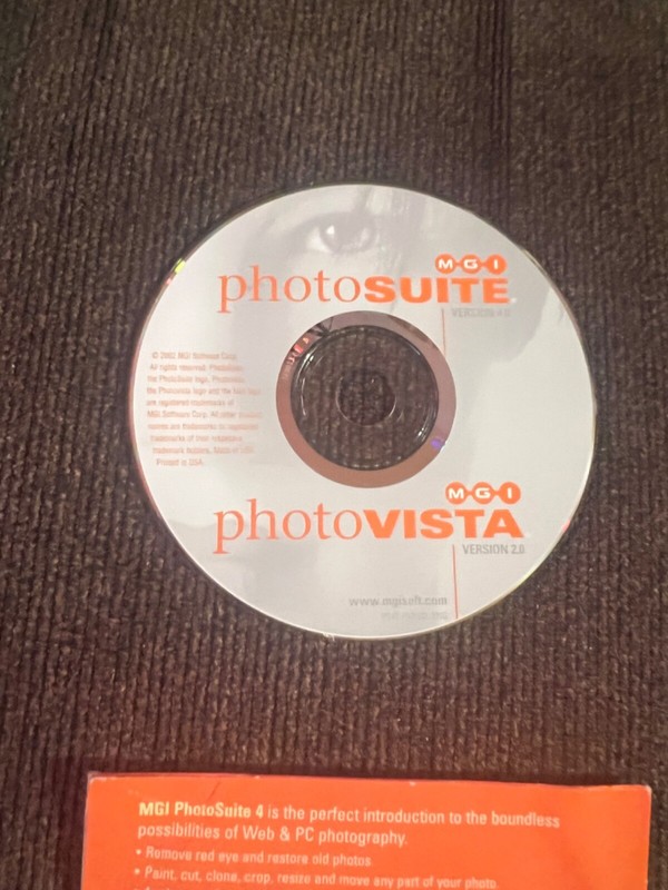 MGI PhotoSuite Version 4.0 AND MGI PhotoVista Version 2.0 (vintage 2002) gallery