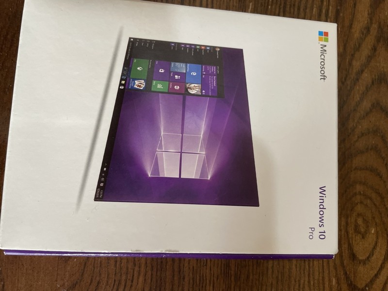 Microsoft Windows 10 PRO Home USB Flash Drive French Operating System Software