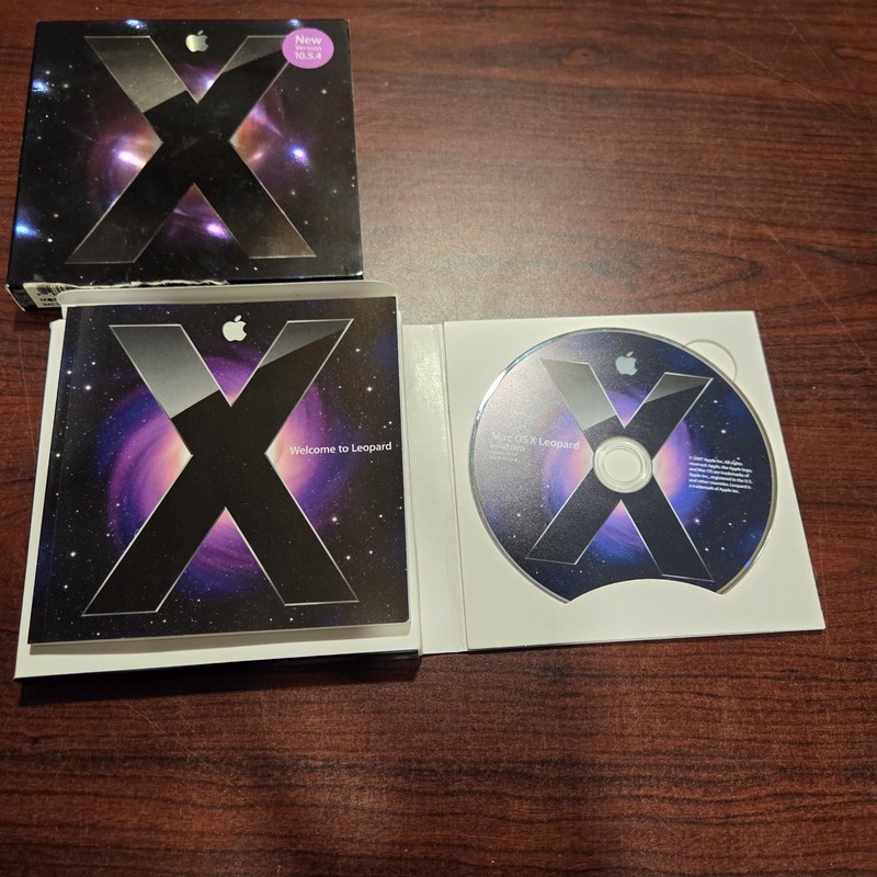Apple Mac Os X Version 10.5.4 Leopard Install Disc W/ Manual (MB577Z/A)