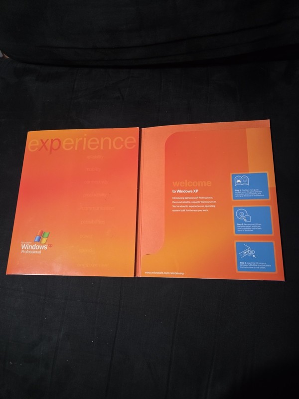 Microsoft Windows XP Professional Upgrade Version 2002 SP2 CIB w/ Product Key gallery