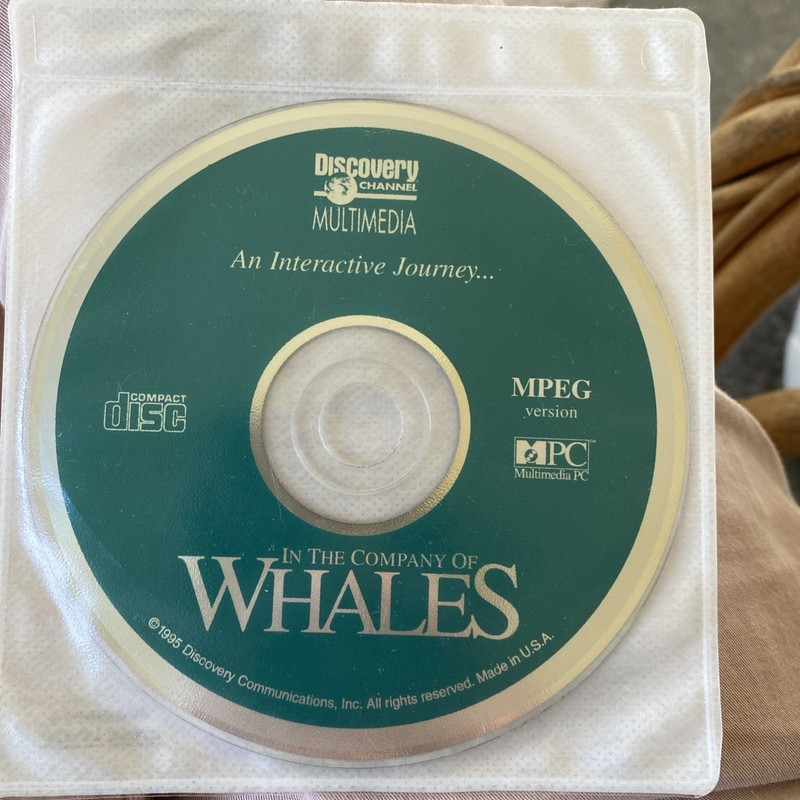 Discovery Channel Interactive “In the Company of Whales” PC CD