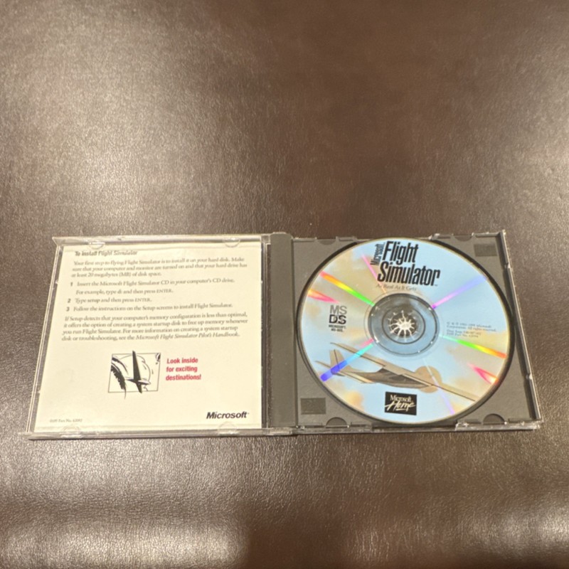 Microsoft Flight Simulator MS-DOS PC CD-ROM w/ Manual & Jewel Case MPN 63091 gallery