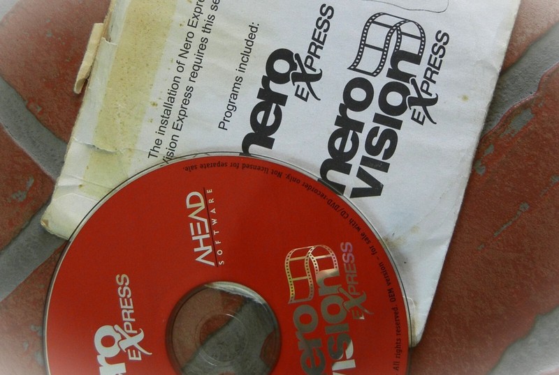 NERO EXPRESS 5.5.9.6 PC Software FOR GEEKS All Business INTEL CELERON 700/128/66 gallery