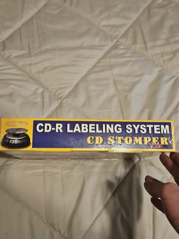 PRO CD-R LABELING SYSTEM - CD STOMPER KIT - Brand NEW Sealed gallery