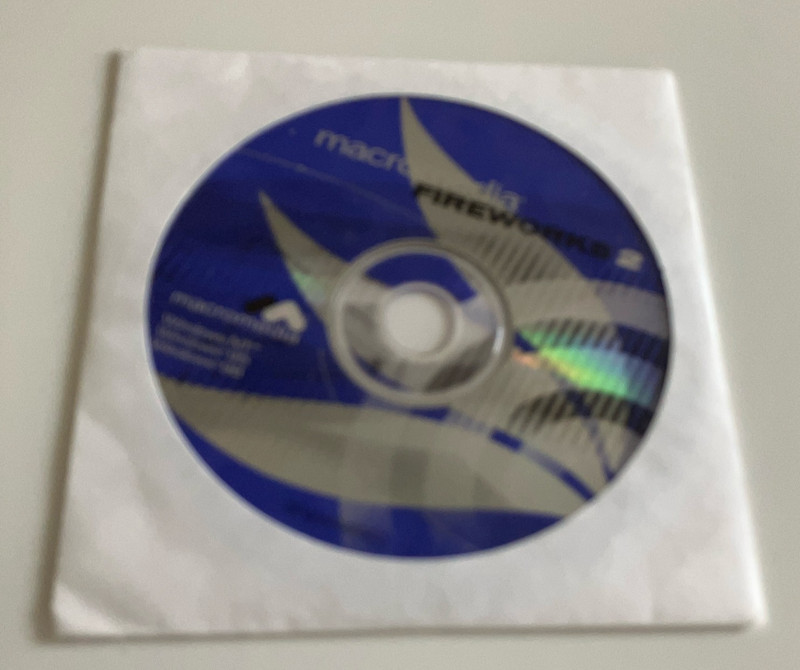 Macromedia Fireworks 2 Windows NT/95/98 - Vintage CD Software gallery