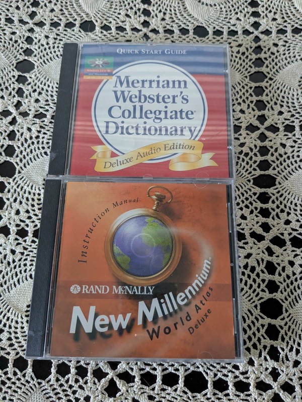 Merriam-Webster Collegiate Dictionary/Rand McNally New Millennium World Atlas