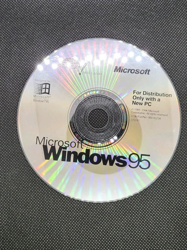 Microsoft Windows 95 Install Disc – For New PC’s – CD Only