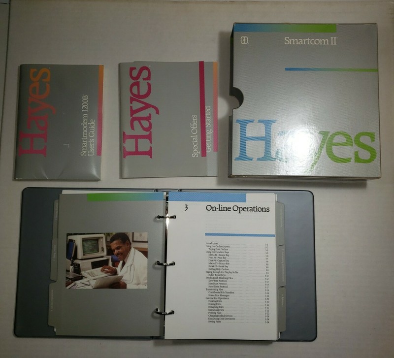 Complete Hayes Smartcom II v2.2 Vintage Software and Manual 5.25″ Floppy 1986