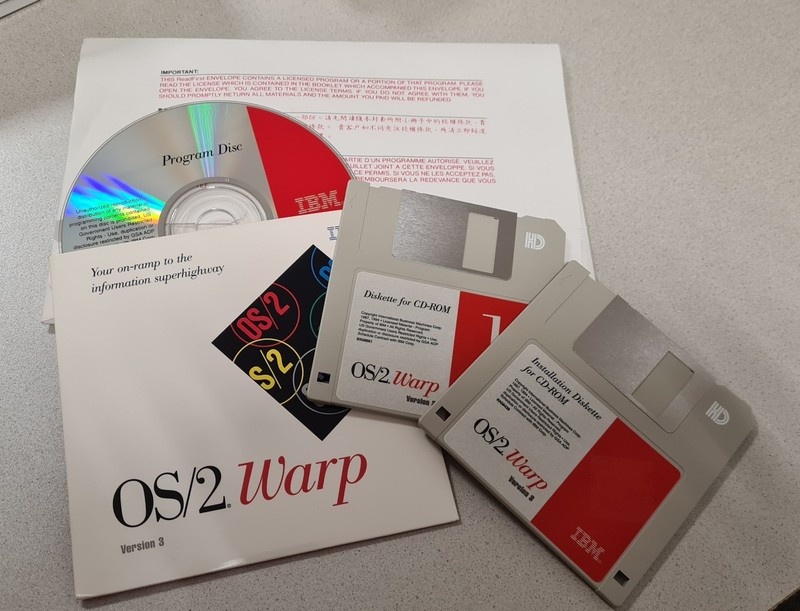 IBM OS/2 Warp version 3 Unsealed paper envelope