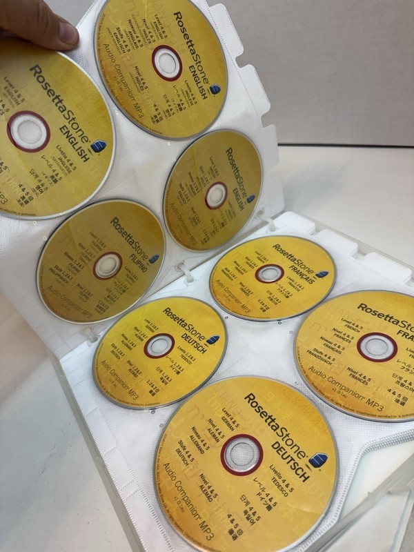 Rosetta Stone Version 3 ALL LANGUAGES English Spanish German Italian 38 CDs gallery