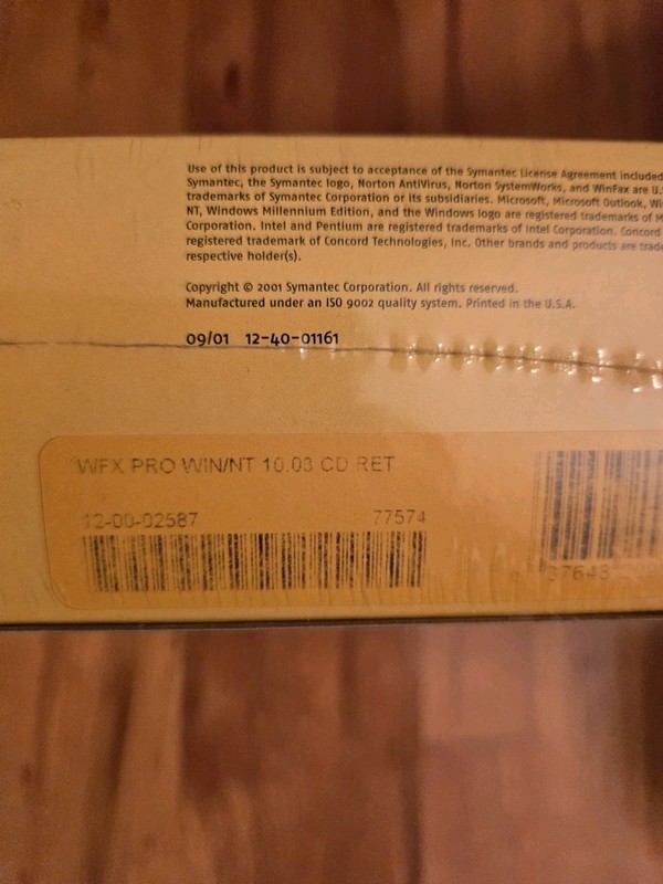 Symantec Winfax Pro Version 9.0 for Windows 98, 95 and NT Sealed 12-83-00035 gallery