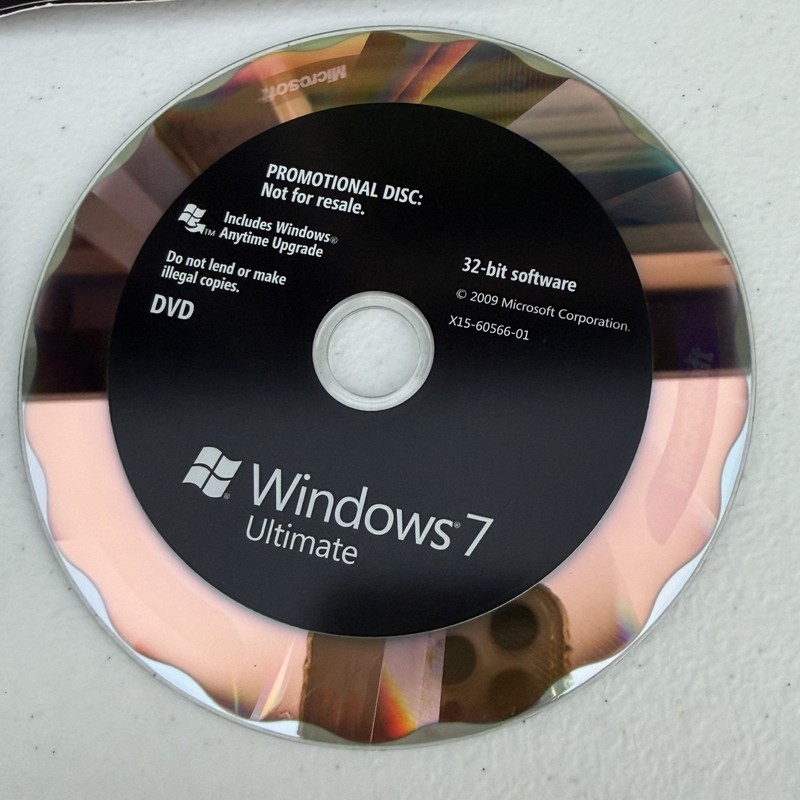 RARE SIGNED Microsoft Windows 7 Ultimate SIGNATURE EDITION 64 Bit —32 Bit DVDs gallery