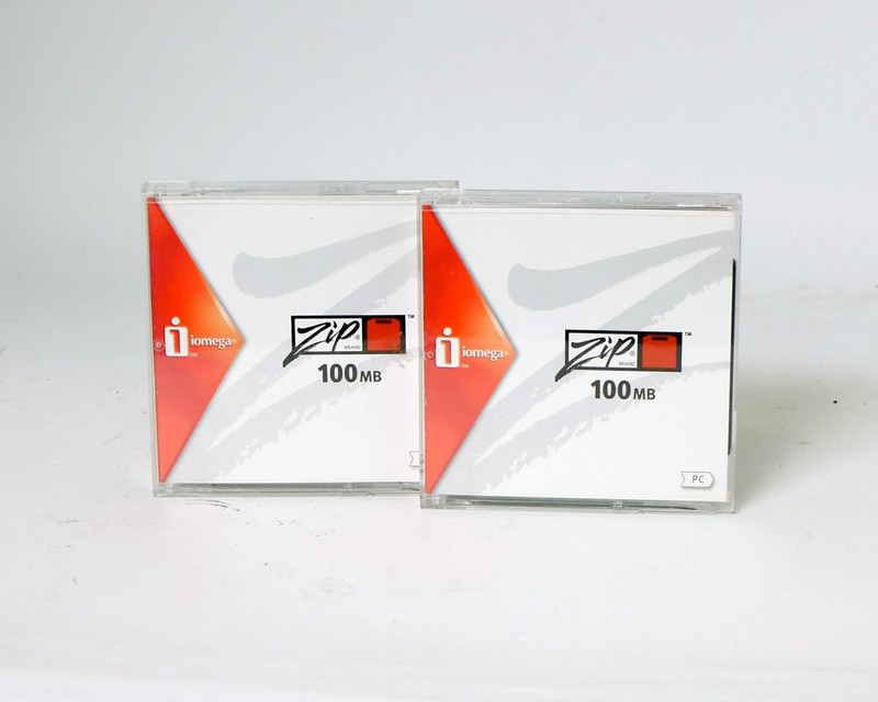 Iomega Zip 100 IBM DOS Formatted 100MB Disk set of 2x Used RED